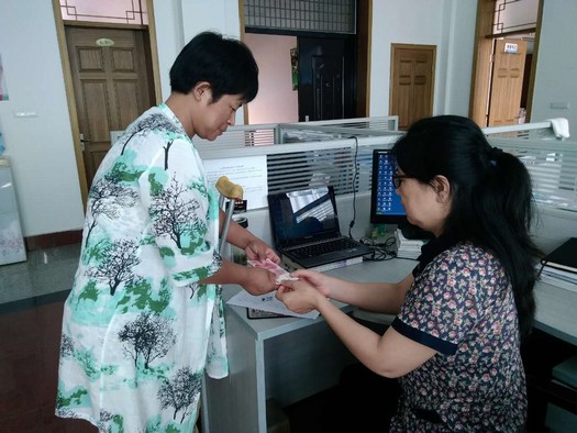 礦建三公司開展金秋助學(xué)工作