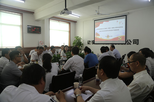 理論與實(shí)踐的融合互動(dòng)