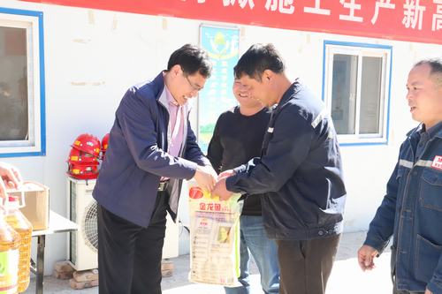 司正林深入礦建二公司車村項(xiàng)目部、天工瑞能項(xiàng)目部走訪慰問(wèn)