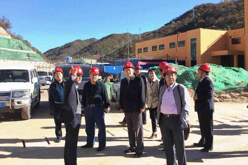 寧興剛、王寧一行深入冶坪項(xiàng)目調(diào)研指導(dǎo)工作