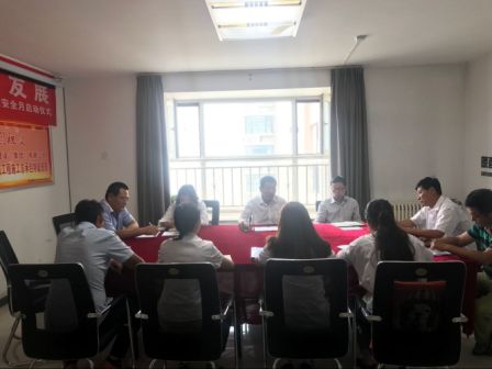 陜煤建設(shè)地基分公司傳達(dá)學(xué)習(xí)陜煤建設(shè)集團(tuán)三季度追趕超越點評會和市場開發(fā)會會議精神