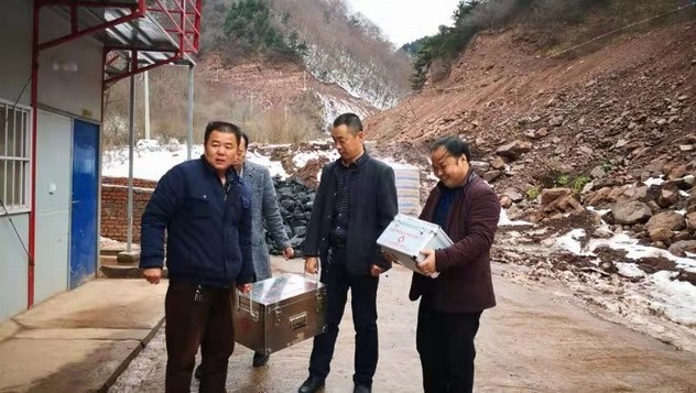 陜煤建設(shè)礦建三公司“寶箱”送一線(xiàn)