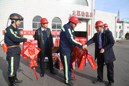 陜煤建設(shè)機(jī)電安裝公司：除夕，我和你一起在施工現(xiàn)場(chǎng)