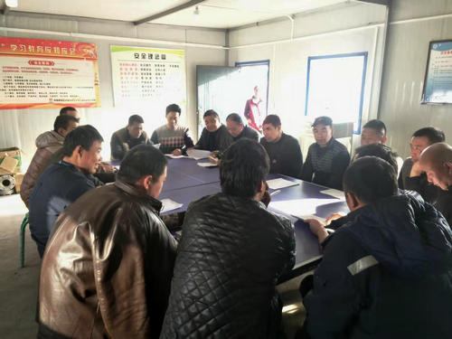 陜煤建設(shè)洗選煤運(yùn)營(yíng)公司小保當(dāng)運(yùn)營(yíng)項(xiàng)目部開(kāi)展“學(xué)雷鋒，做先鋒”系列活動(dòng)