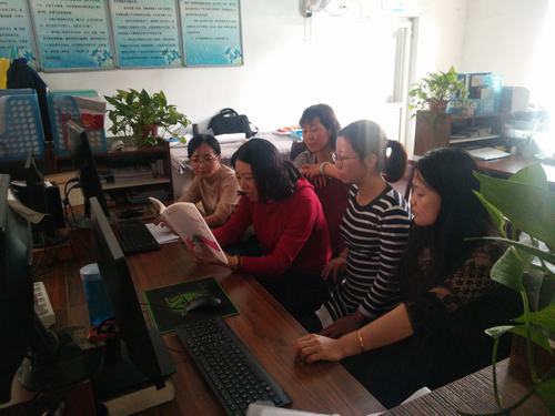 陜煤建設(shè)韓城分公司安裝六項(xiàng)目部開展“書香三八”讀書活動(dòng)展女工風(fēng)采