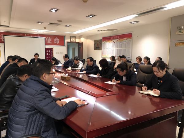 陜煤建設(shè)礦建二公司機(jī)關(guān)黨支部召開“不忘初心、牢記使命”專題組織生活會(huì)