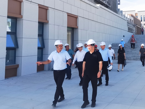 陜西省審計(jì)廳黨組成員、副廳長(zhǎng)牟軍利一行蒞臨中共榆林市委黨校新校區(qū)建設(shè)項(xiàng)目檢查指導(dǎo)工作