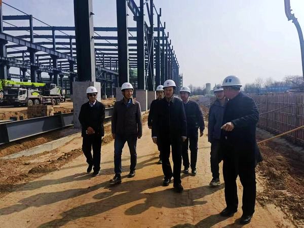 陜西建安工程監(jiān)理單位深入設(shè)備維修中心液壓支架修理車間工程指導(dǎo)檢查工作