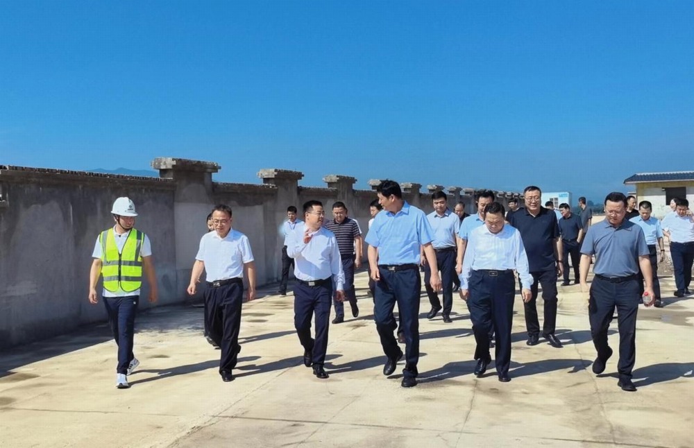 陜煤建設(shè)綠宇公司：咸陽(yáng)市委常委、副市長(zhǎng)羅軍蒞臨陜煤建設(shè)綠宇公司承建的淳化縣殯葬服務(wù)設(shè)施建設(shè)項(xiàng)目指導(dǎo)工作