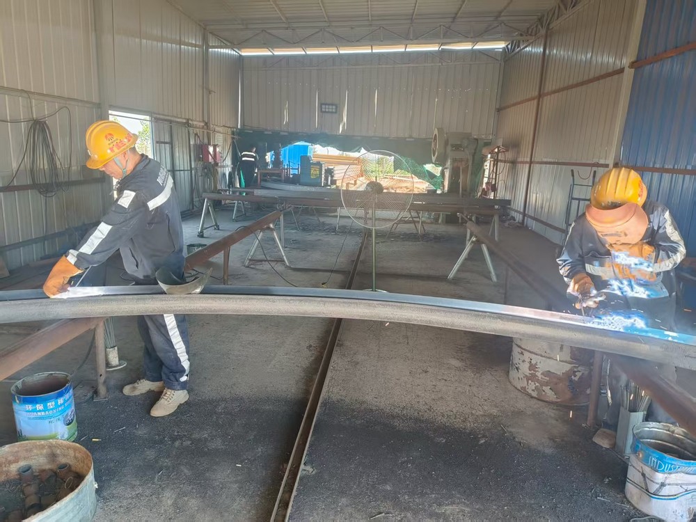 陜煤建設(shè)礦建三公司:熱熱熱！這波“降溫福利”來啦