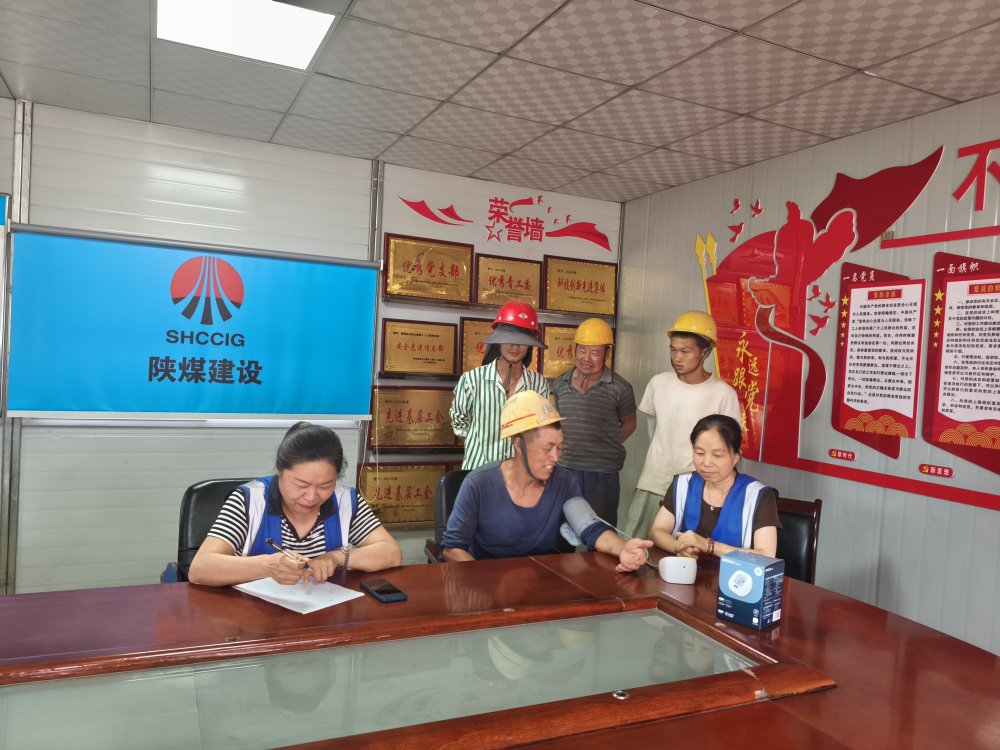 “她力量”溫暖一線  鼓干勁詮釋擔當