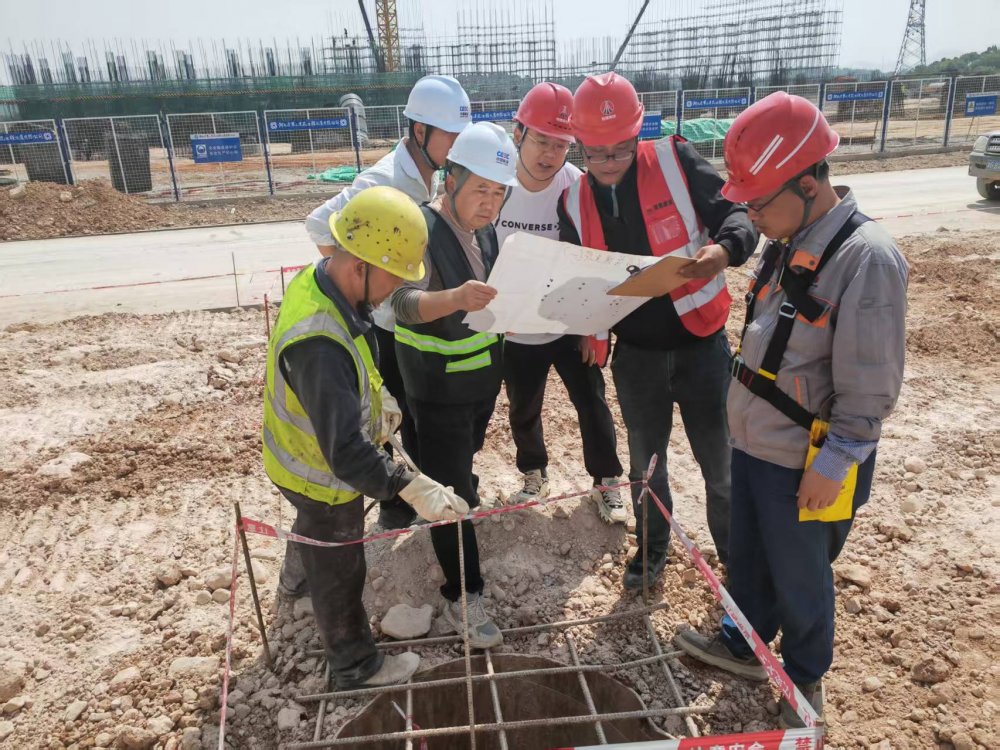 陜煤建設(shè)天工公司：“黨建＋”匯聚磅礴力量，驅(qū)動高質(zhì)量發(fā)展新引擎