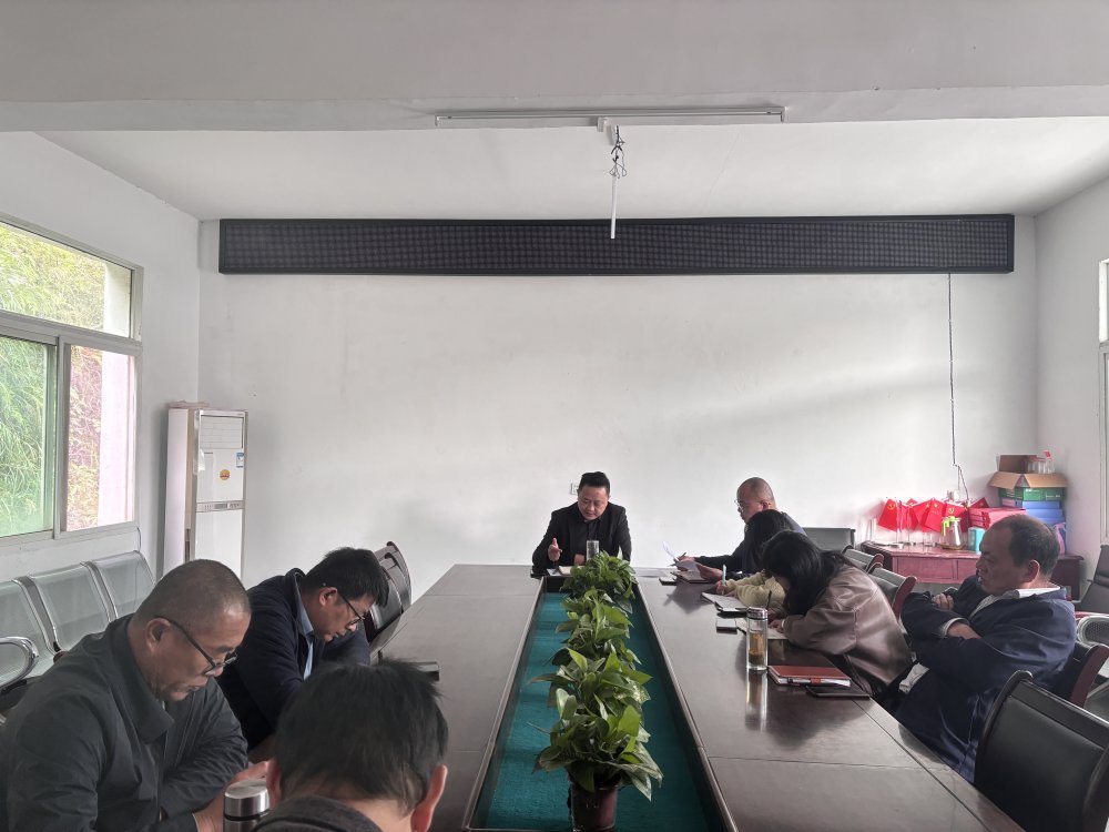 陜煤建設(shè)定點幫扶村：秋寒不減醫(yī)保宣傳熱 暖心服務(wù)筑牢民生網(wǎng)