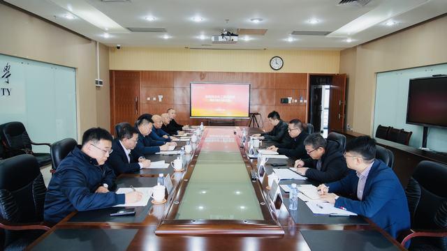陜煤建設(shè)集團(tuán)與西安電子科技大學(xué)座談:聚焦“技術(shù)+人才” 共探校企合作新路徑